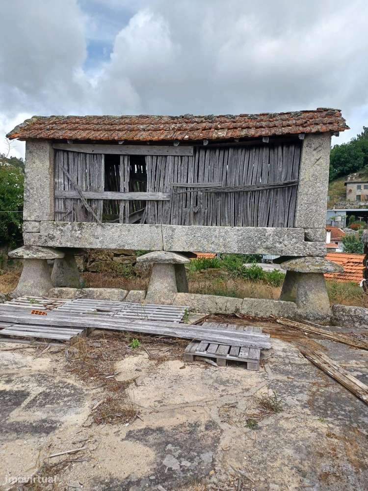 Terreno na aldeia preservada de Fandinhães - Grande imagem: 3/9