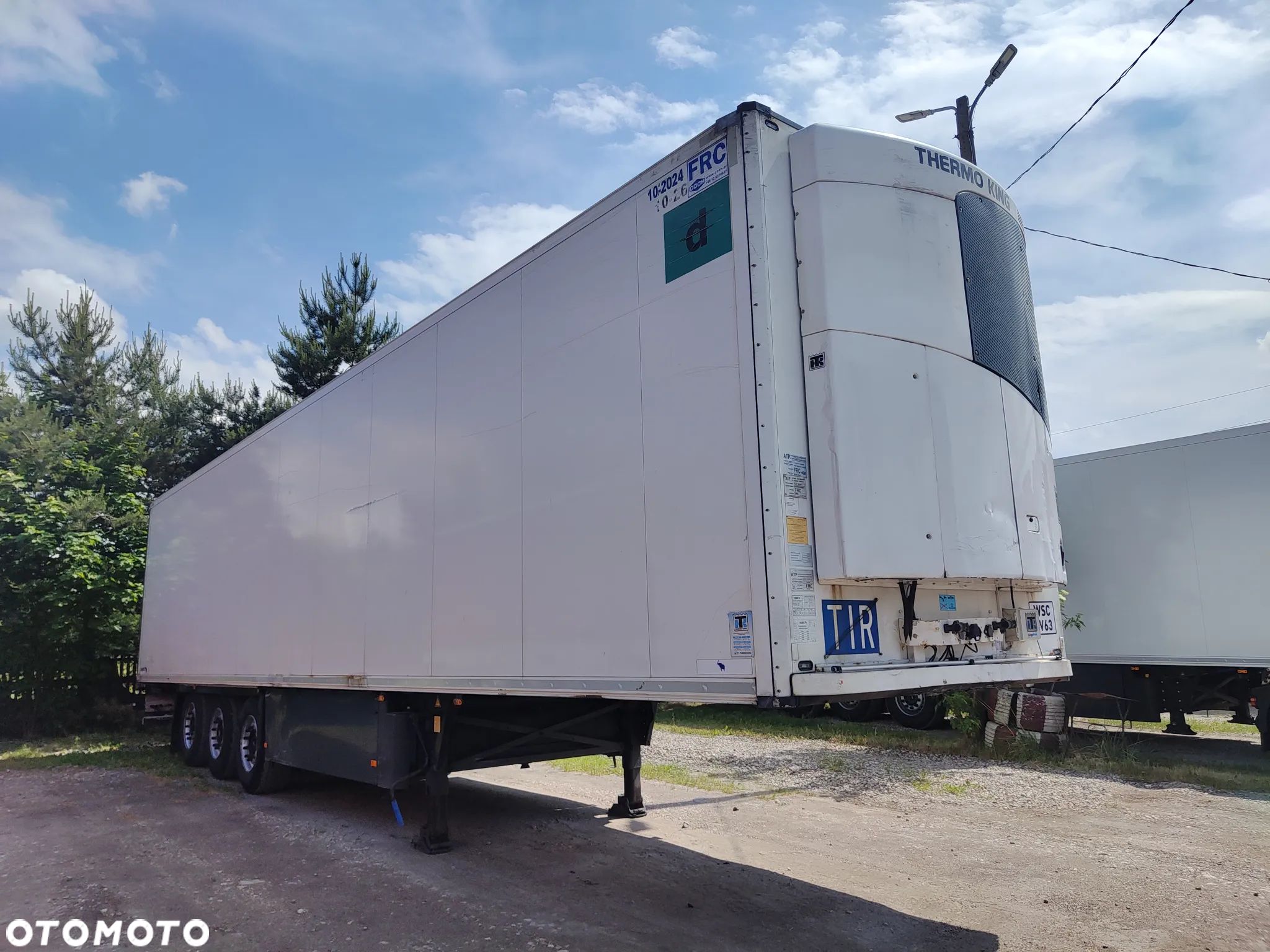 Schmitz Cargobull Thermo King SLX300 7cm ściana - 1