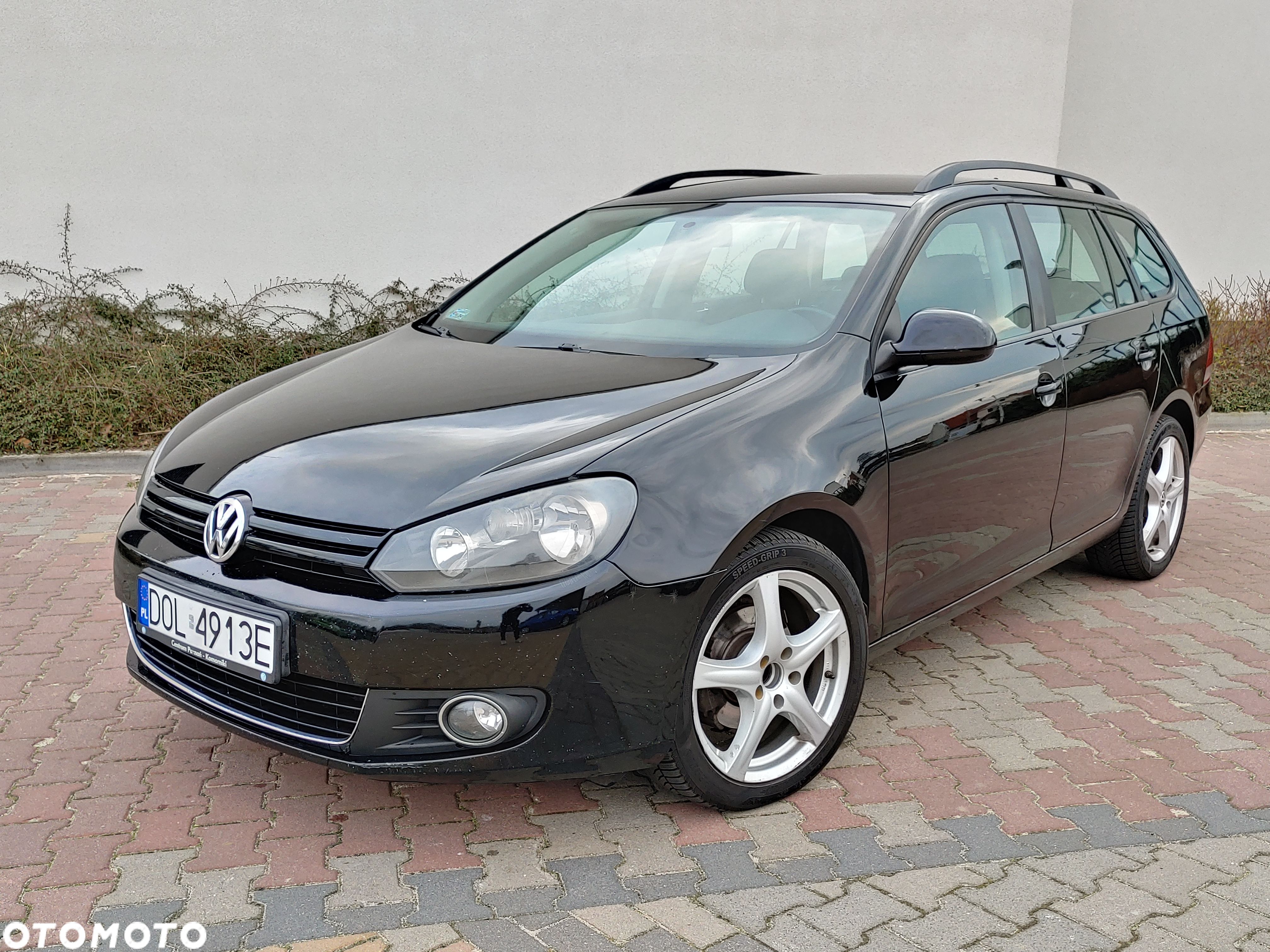 Volkswagen Golf VI 1.6 TDI Comfortline - 1