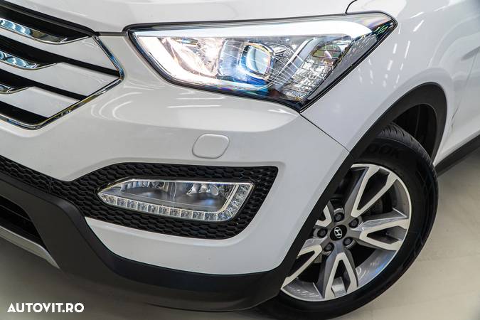 Hyundai Santa Fe 2.2 CRDi 4WD Luxury Pack+ - 39