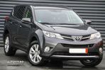 Toyota RAV4 2.2 D-4D 4x4 Automatik Comfort - 34