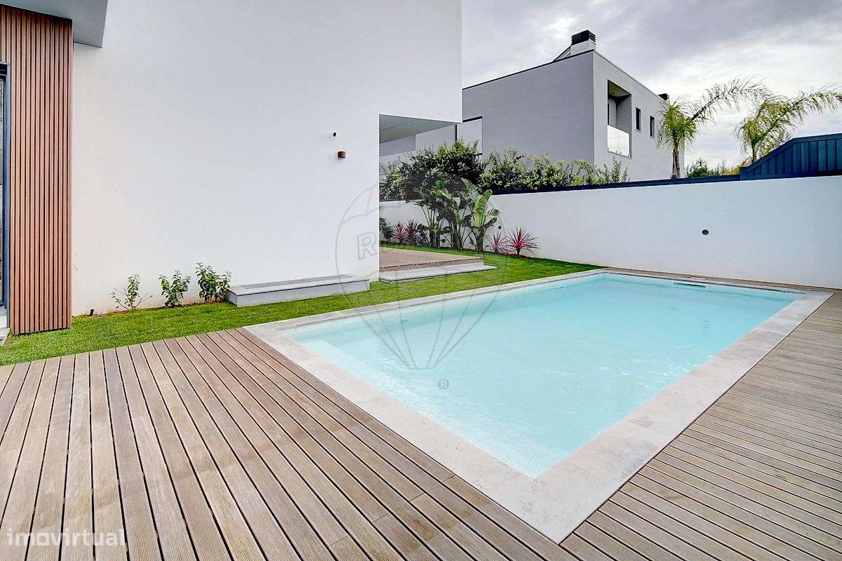 Moradia T4 para venda-39