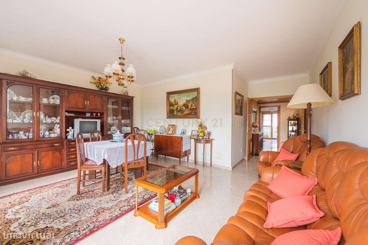 Apartamento T3 c/Box | Matarraque-17