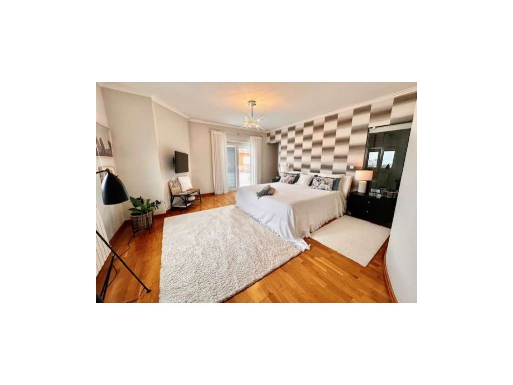 Moradia independente T4+1 em Murches com piscina, Cascais-23