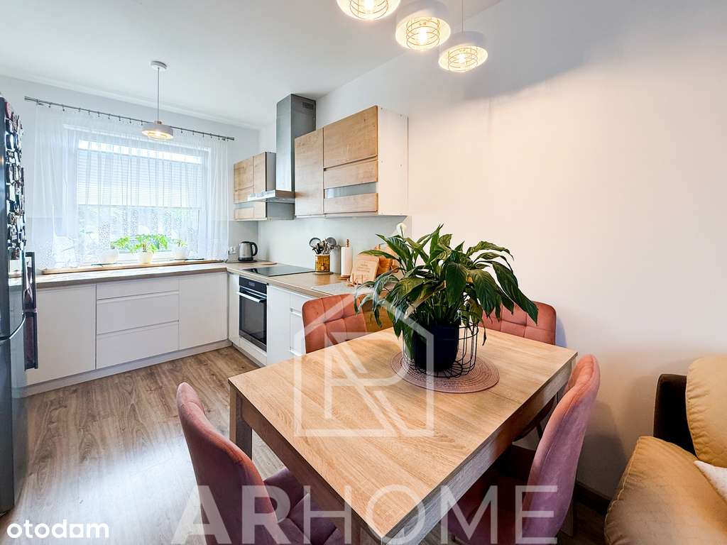 Dom wolnostojący z 2023 roku z piękną działką!-3