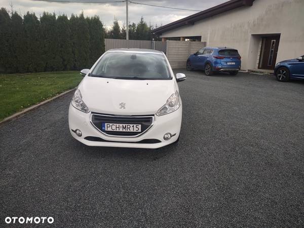 Peugeot 208 E-HDi FAP 115 Stop&Start Intuitive - 2