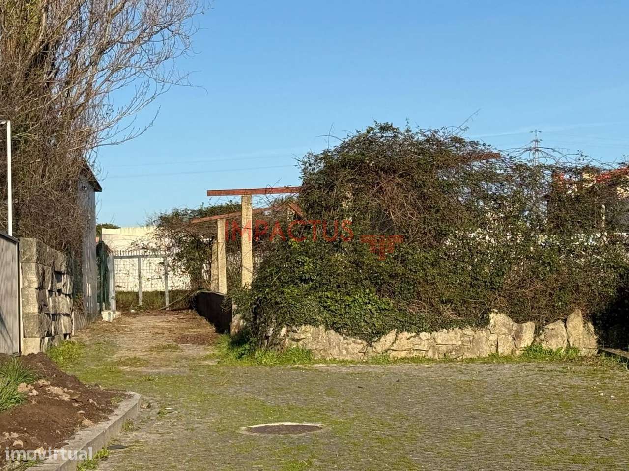 Terreno para moradias - Grande imagem: 3/6