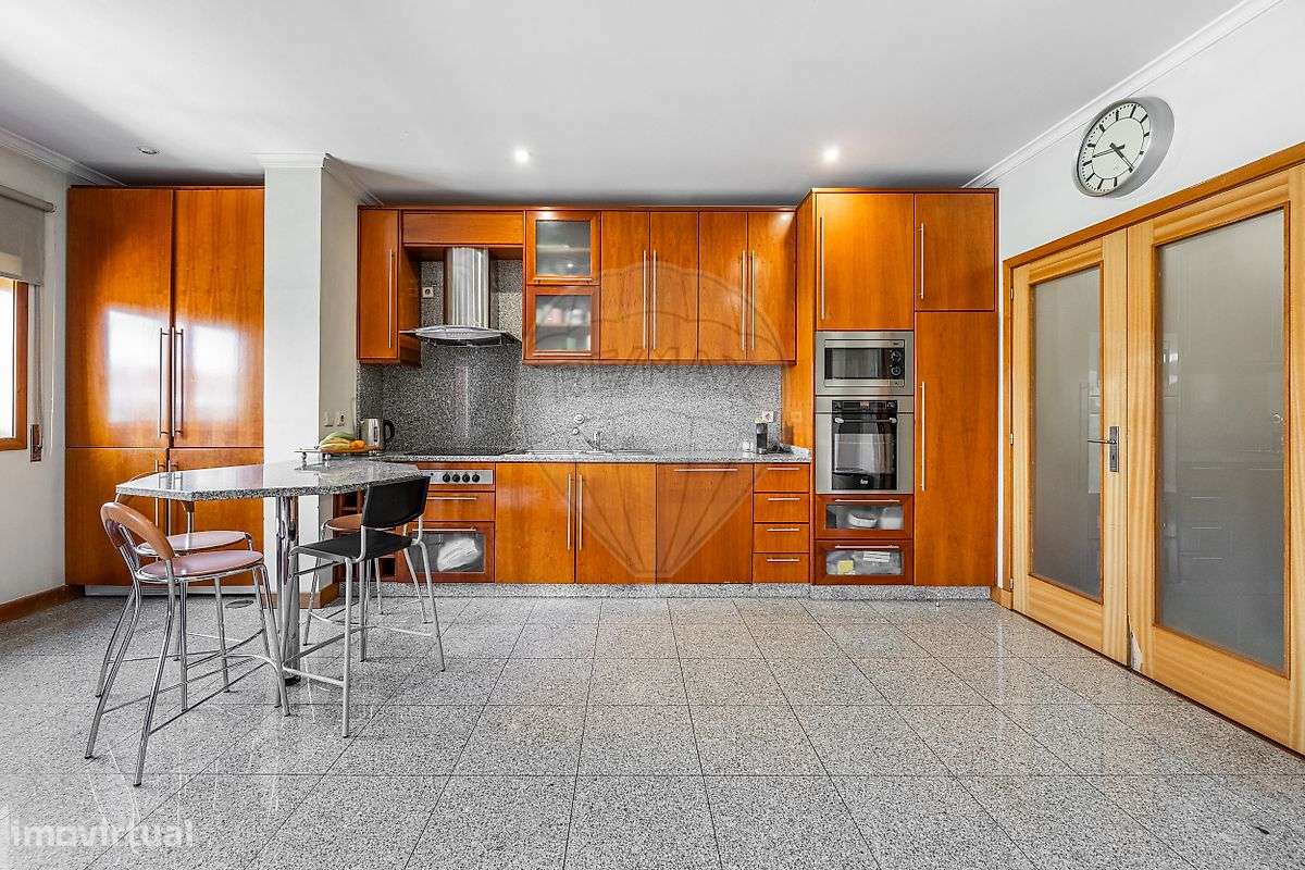 Apartamento T4 para venda-8