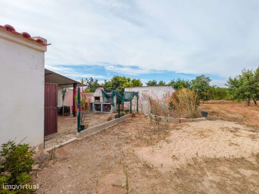 Moradia Rústica T6 com 5 Hectares em Tunes, Silves-42