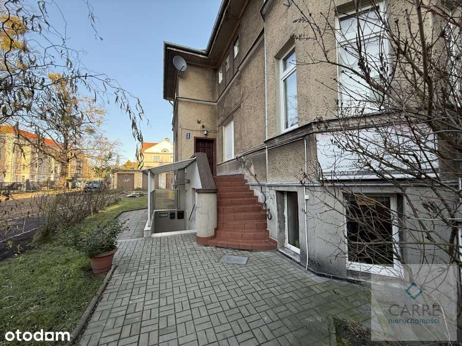 Do sprzedania lokal w Centrum.-17