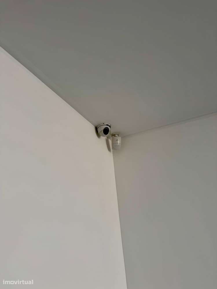 Garagem com excelentes áreas-18