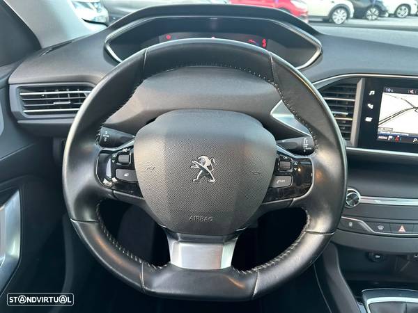 Peugeot 308 SW BlueHDi 130 Stop & Start Allure Pack - 21