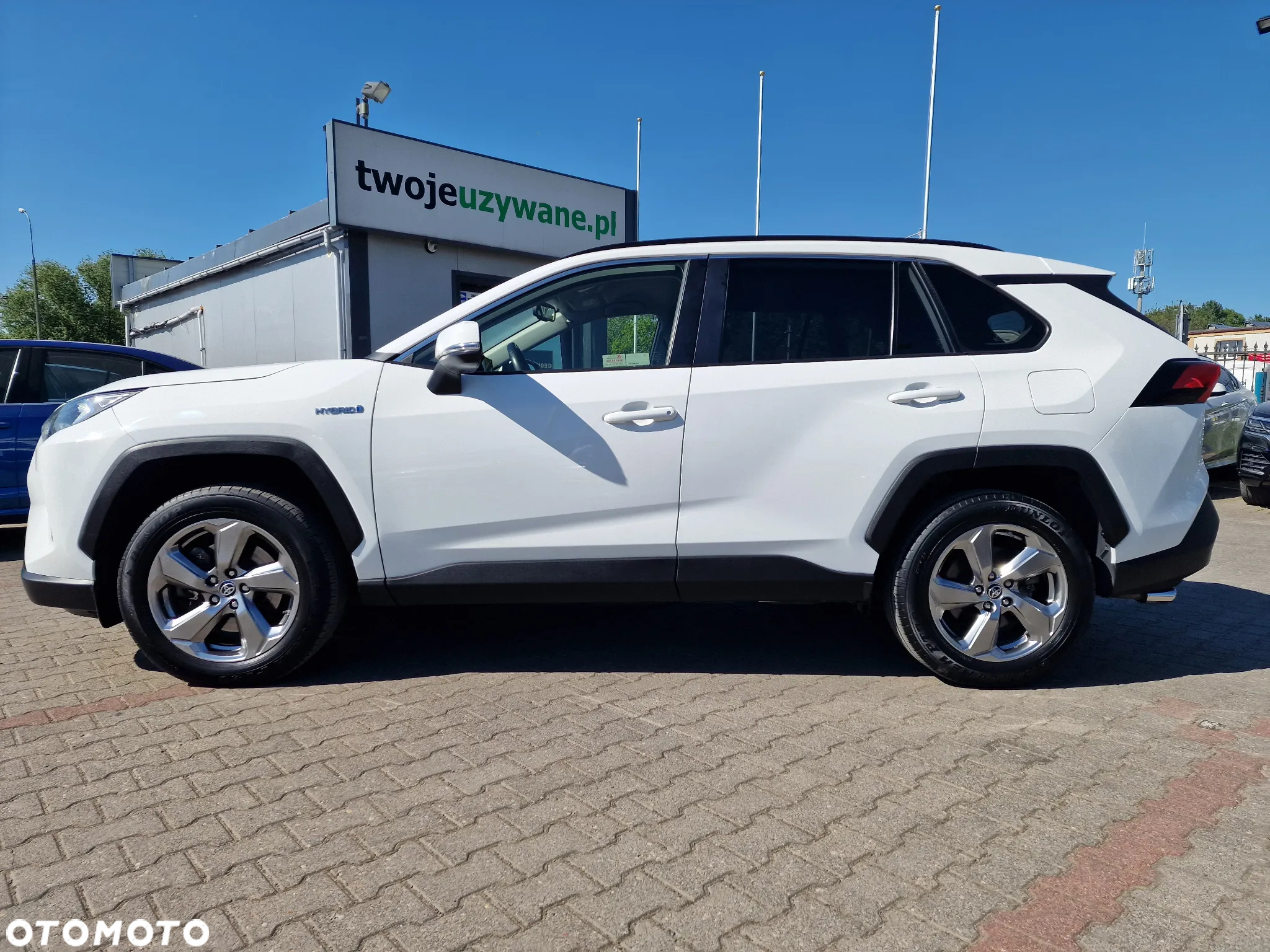 Toyota RAV4 - 6