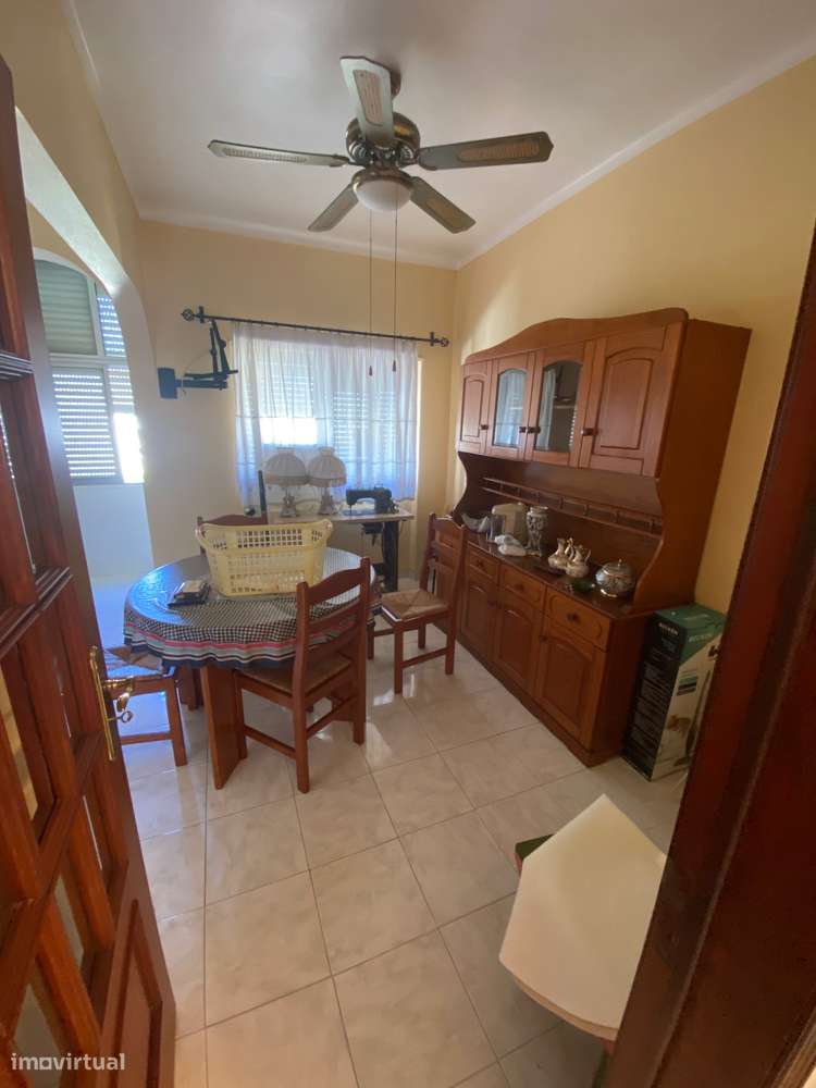 T3 - Alto do Seixalinho - Barreiro. - Grande imagem: 2/5