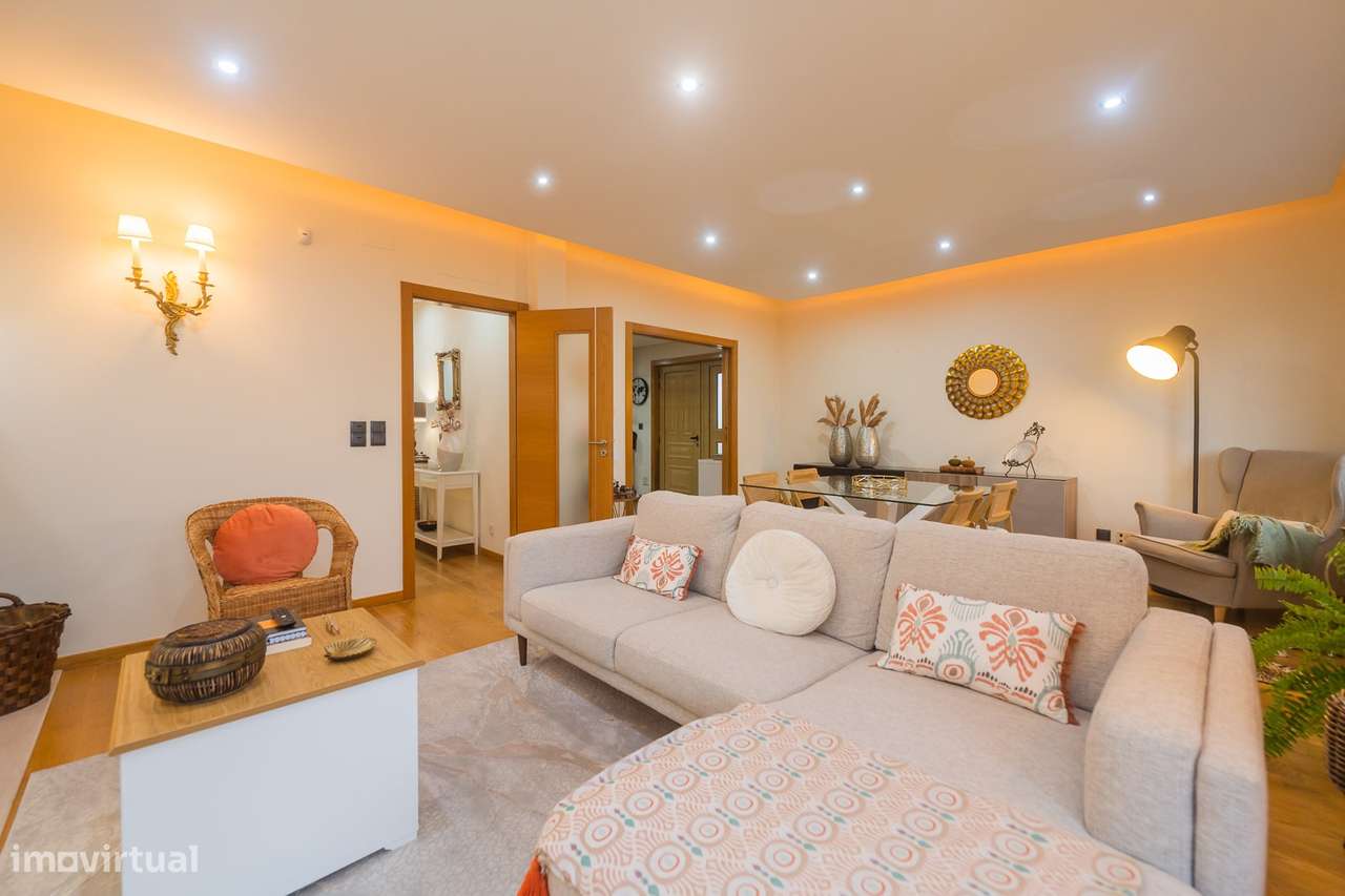 Moradia T-4+1 em Agualva Cacém - Grande imagem: 3/55