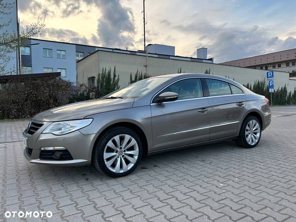 Volkswagen Passat CC 2.0 TDI DPF - 12