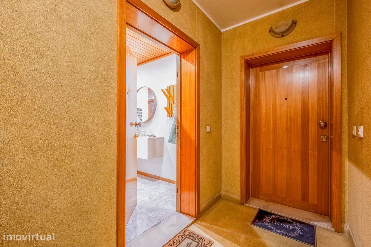 Fantástico apartamento T3 renovado em Leça do Balio - Grande imagem: 4/28