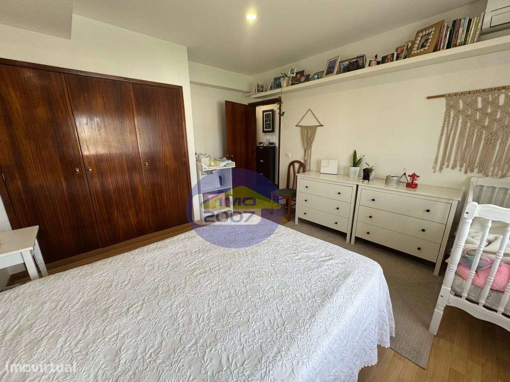 Apartamento T3 em São Paio de Oleiros-15