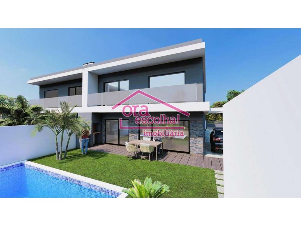 Moradia Geminada T4 com PISCINA, Pérgula no Casal do Marco! - Grande imagem: 1/9