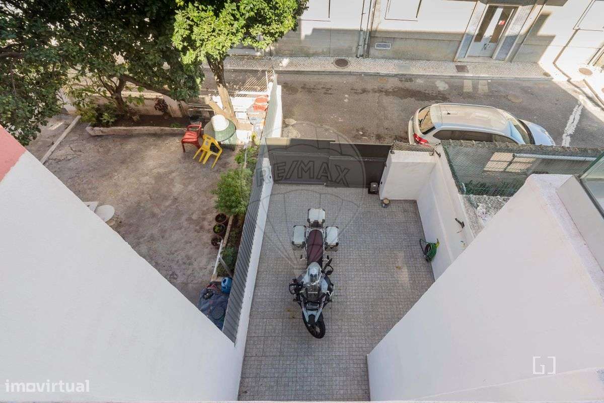 Moradia T1 para venda-17