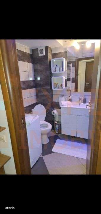 Apartament 2 camere de vanzare situat in zona Tomis Nord, Constanta-5