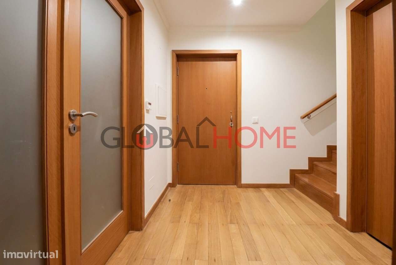 Duplex T2+1 com vista mar em Canidelo-18