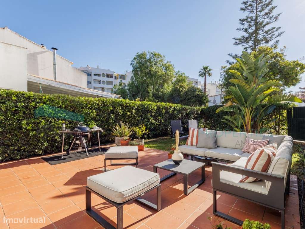 Moradia V2 com jardim, perto da praia, em Quarteira-15
