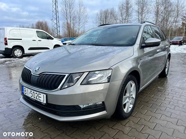 Skoda Octavia 1.6 TDI Style DSG - 3