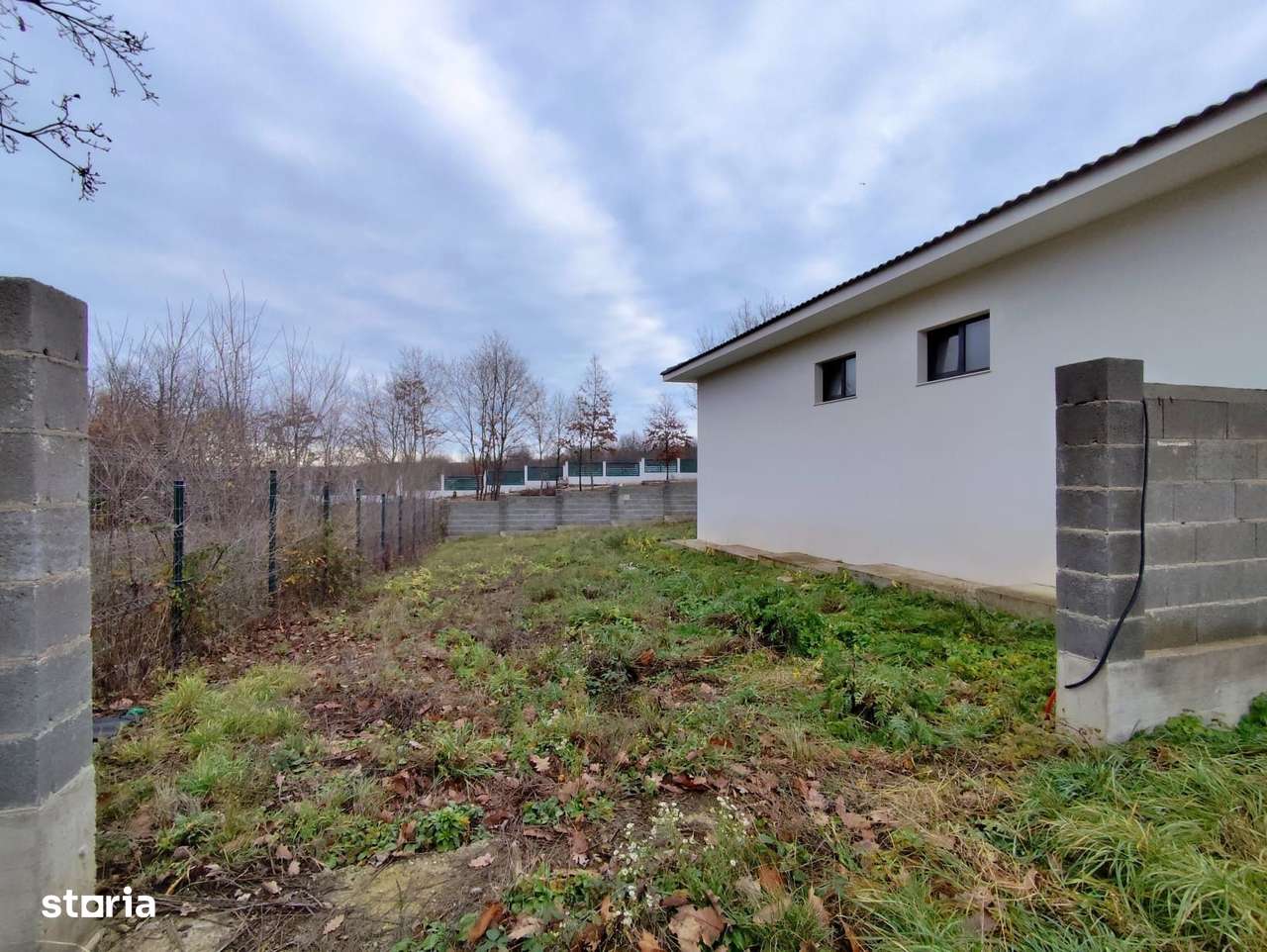 Casa noua de vanzare, nivel parter, living generos si 3 dormitoare-2