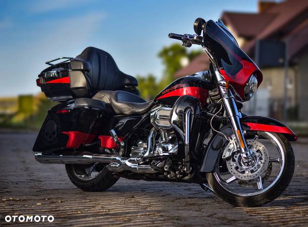 Harley-Davidson FLHXS Special - 3