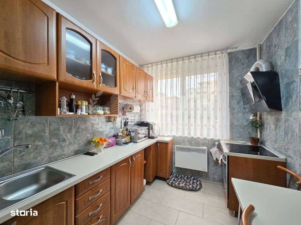 Apartament 3 camere | Decomandat | Etaj 1 | Balcon | Grigorescu - Imagine principală: 3/5