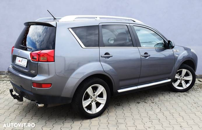 Peugeot 4007 HDI FAP 7-Sitzer Active - 3