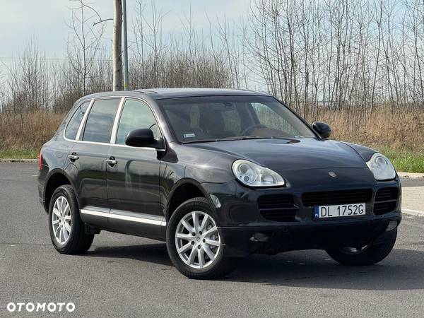 Porsche Cayenne - 3