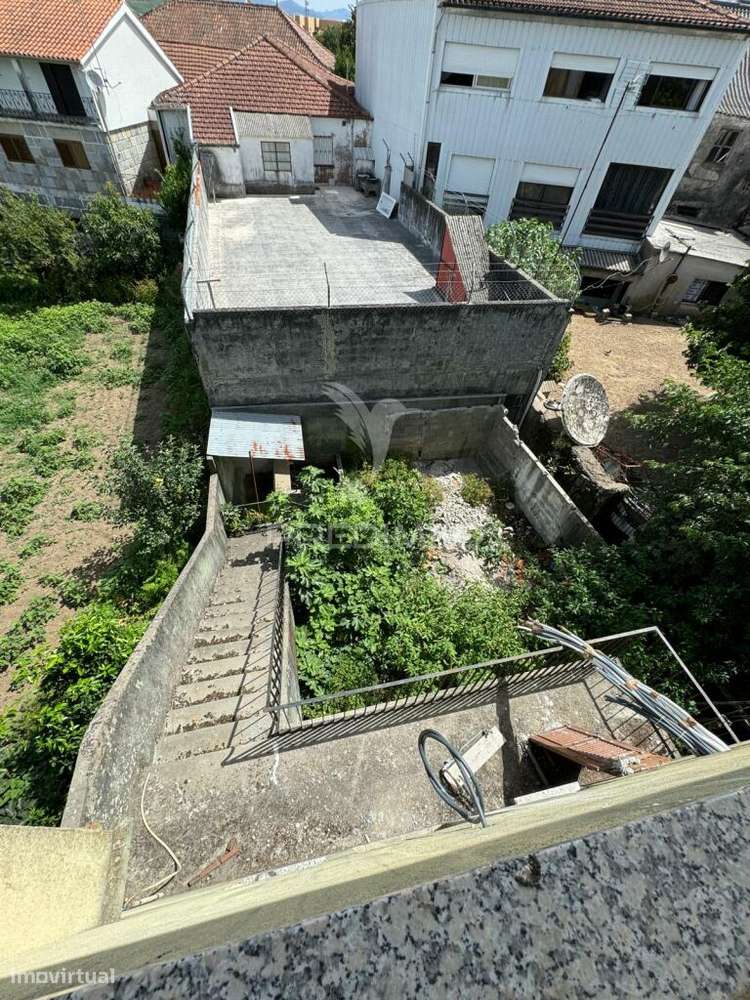 Moradia T3 +3 no centro da Lixa - Grande imagem: 5/22