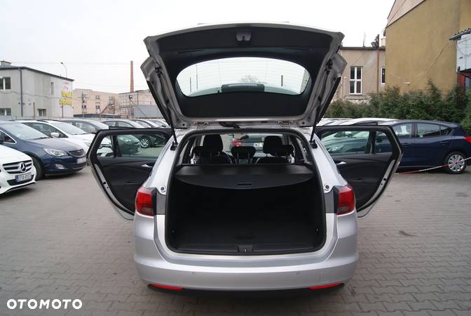 Opel Astra V 1.6 CDTI Essentia - 8