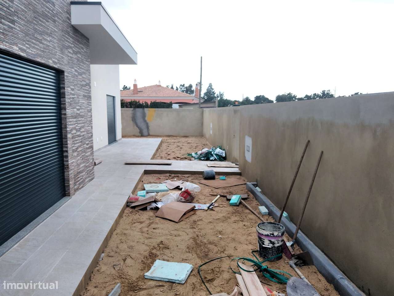 Moradia Térrea  T4 Nova-28