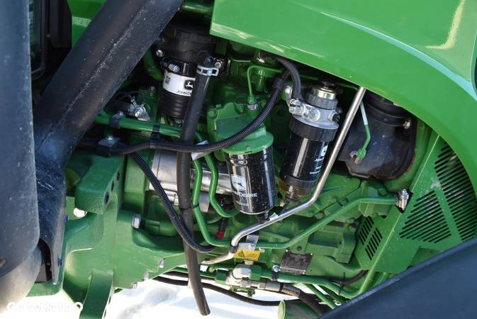 John Deere 5090R - 13