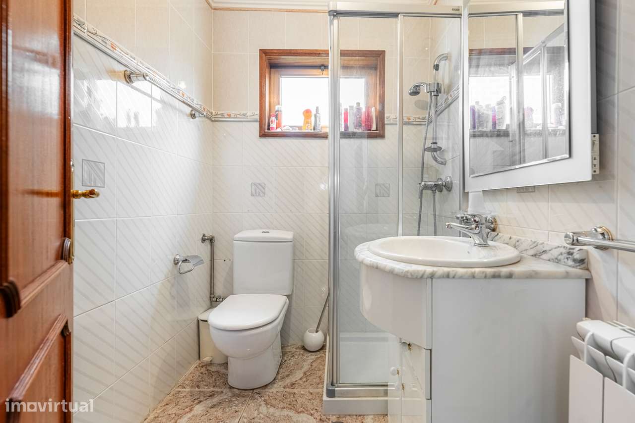 Moradia Isolada T3 Póvoa De Lanhoso Travassos-24