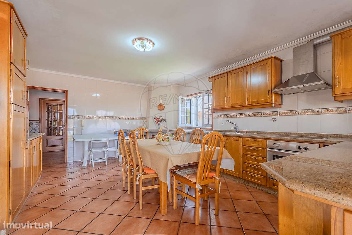 Moradia T4 para venda-14