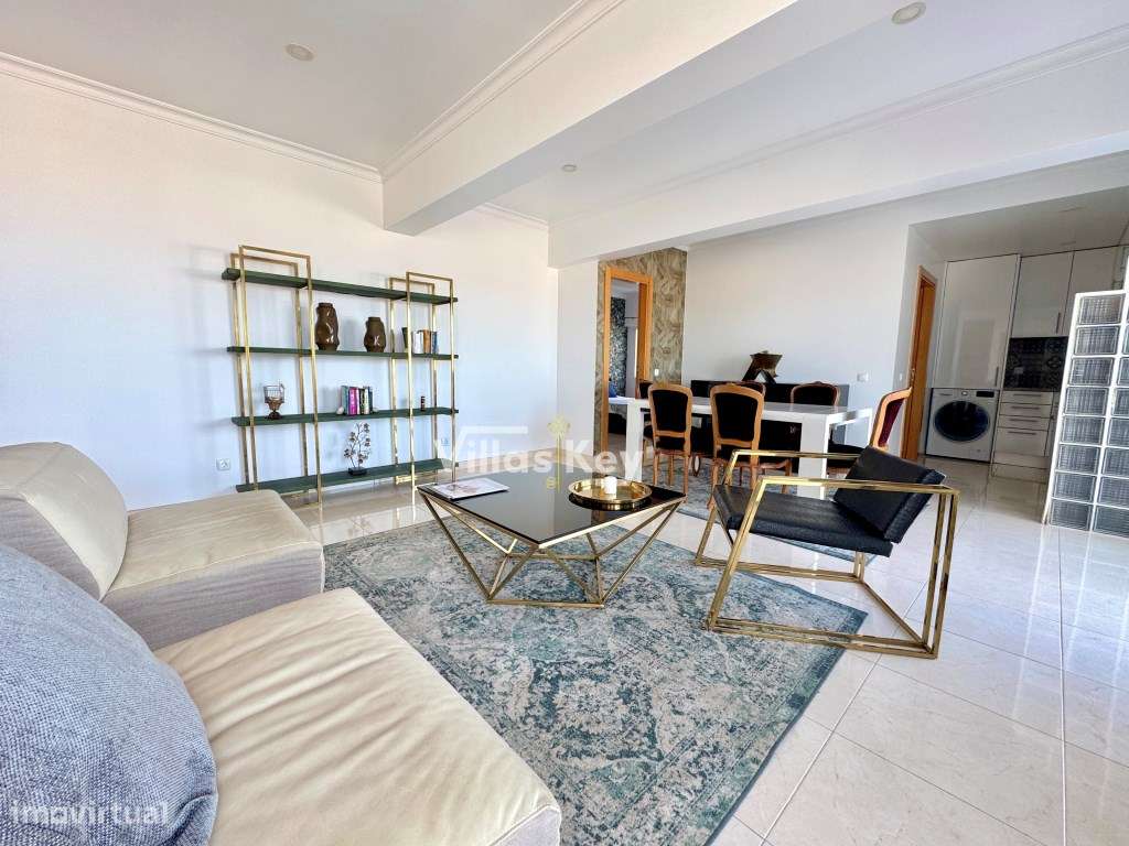 Apartamento T2 Remodelado com Terraço Privativo e Vista Rio - Grande imagem: 4/21