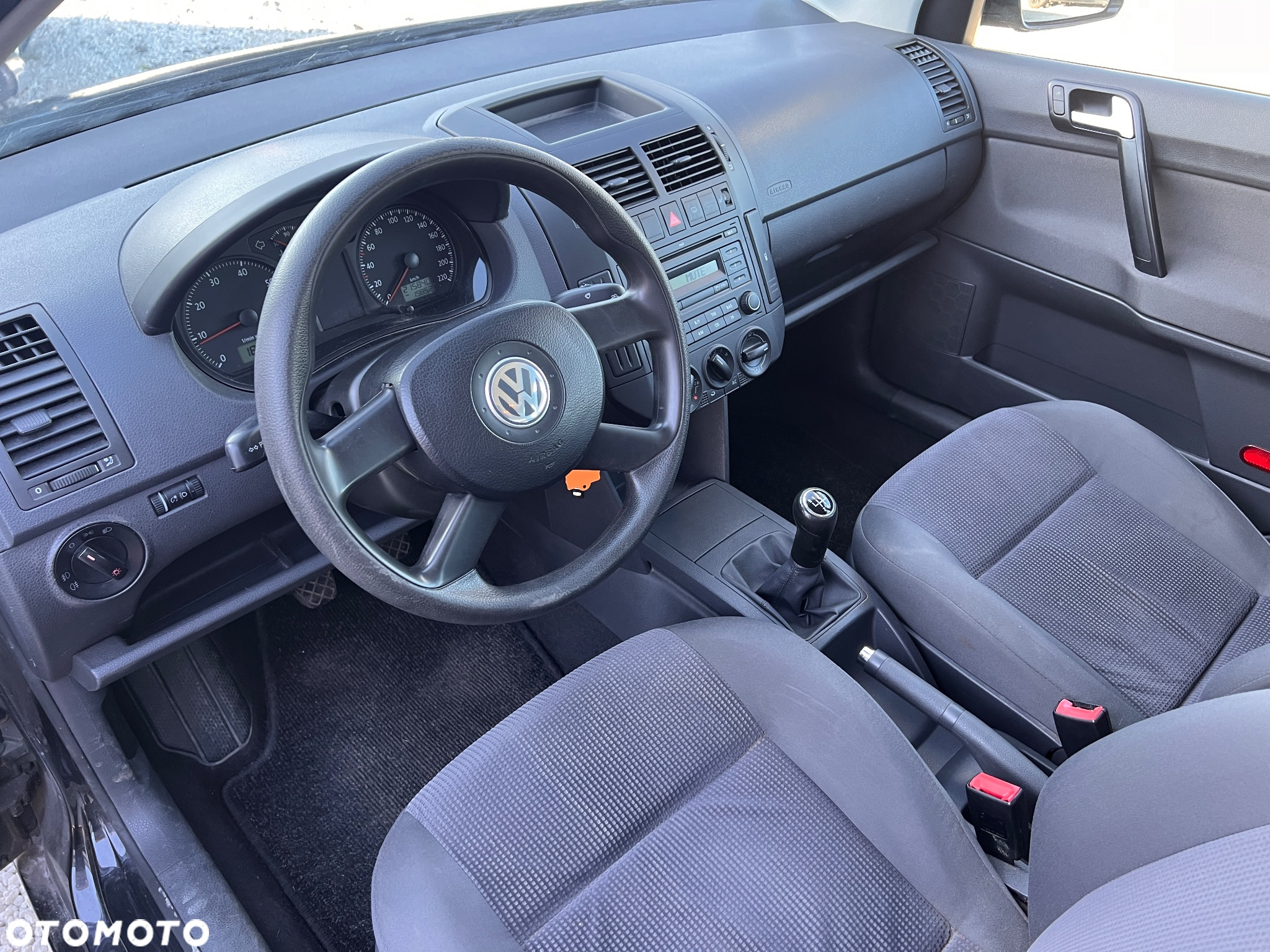 Volkswagen Polo 1.4 16V Comfortline - 7