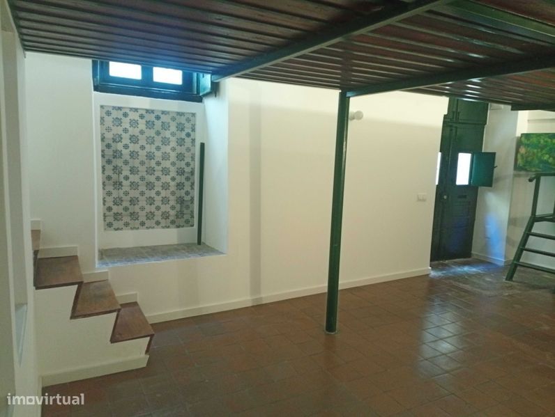 Loft Remodelado - T1 com imenso carisma de traça Pombalina. - Grande imagem: 1/12