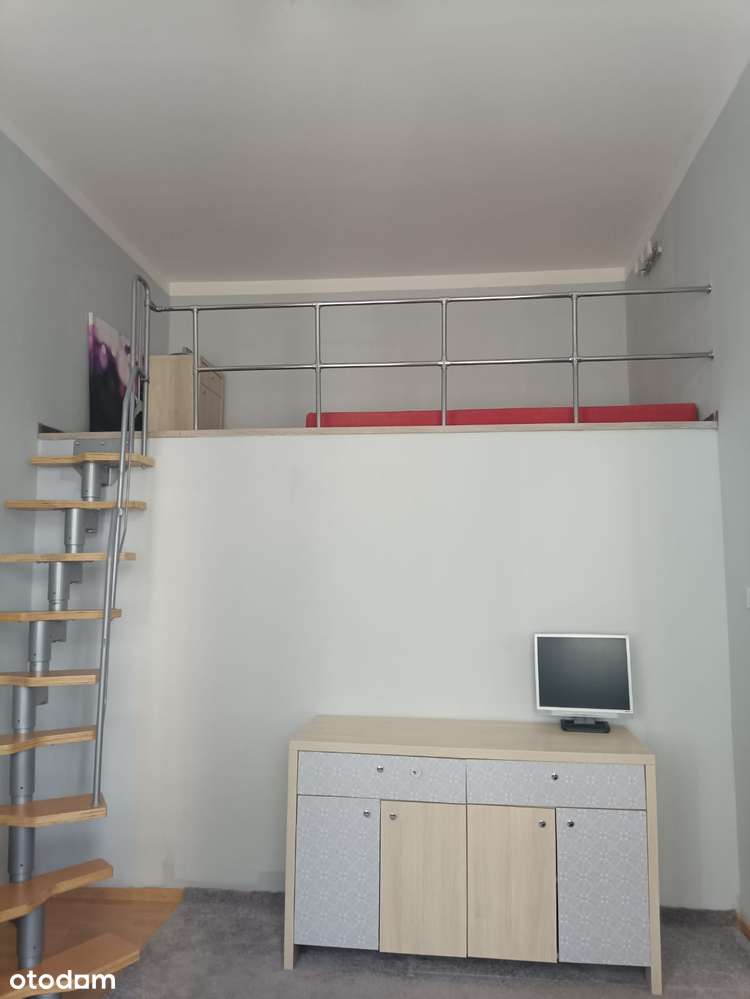 3 pokoje parter podzielone na 2 lokale-8