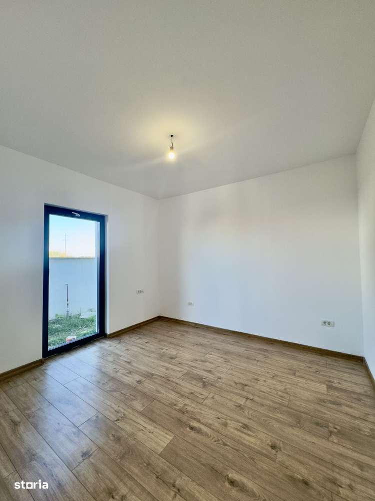 Duplex despartit prin camera Tehnica, Mosnita Noua-Valery-16