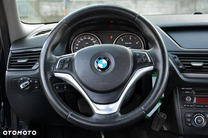 BMW X1 xDrive18d Sport Line - 22