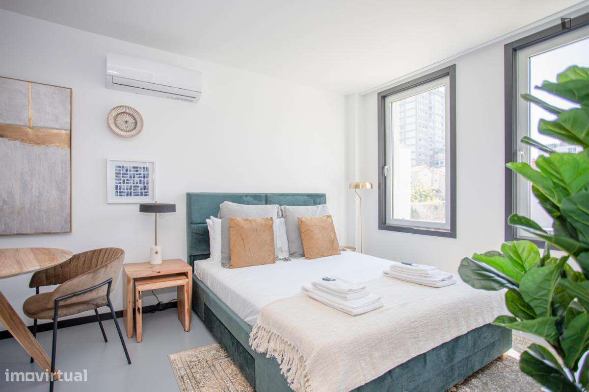 Estúdio - localizado em Santo Ildefonso Porto - Grande imagem: 4/10