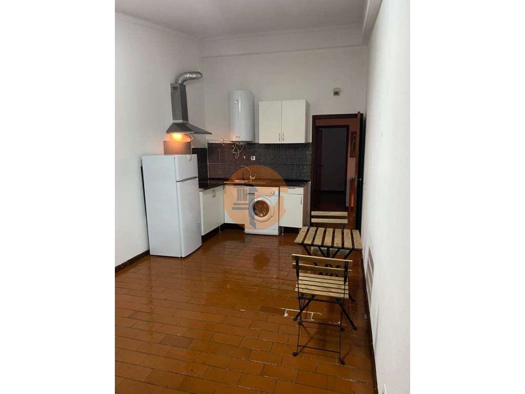 Andar de moradia T2 para arrendamento anual - Grande imagem: 4/10