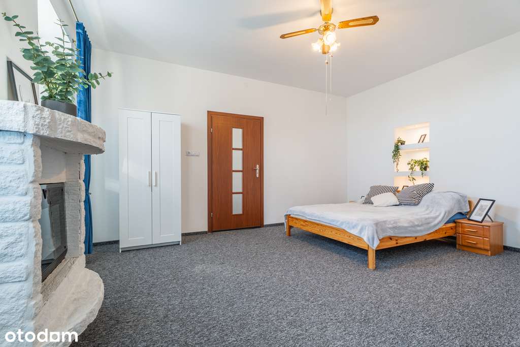 Nowa niższa cena 2 pokoje oddzielna kuchnia, garaż-1