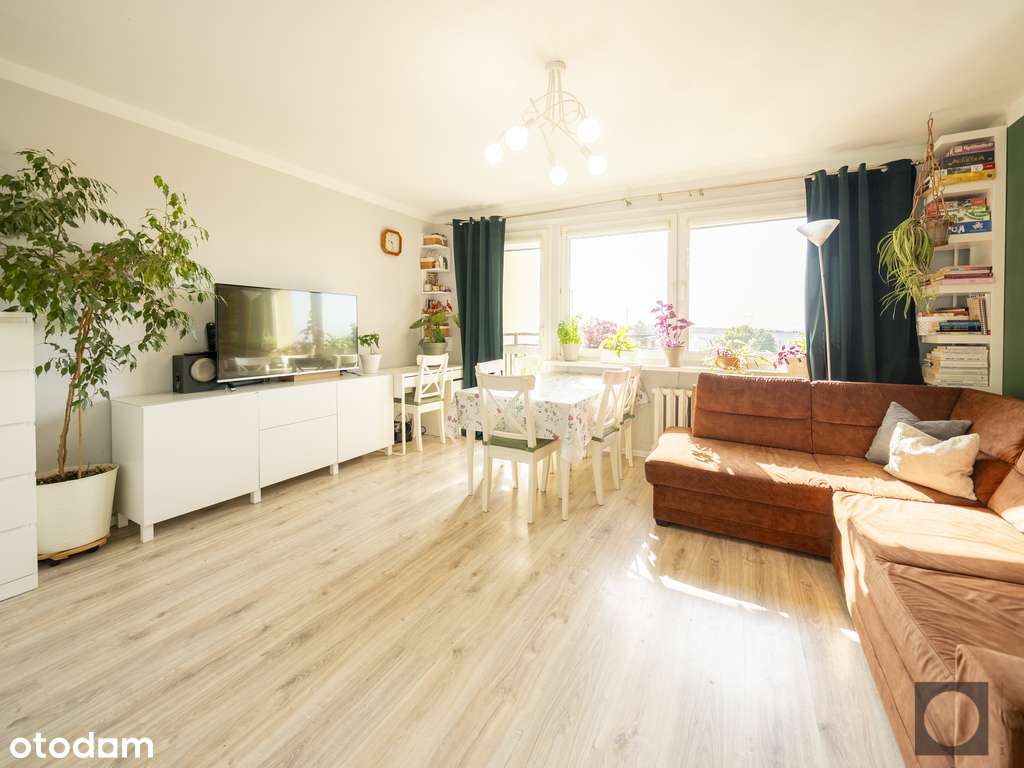 Przestronne 3 pokoje z balkonem, Stroszek-2