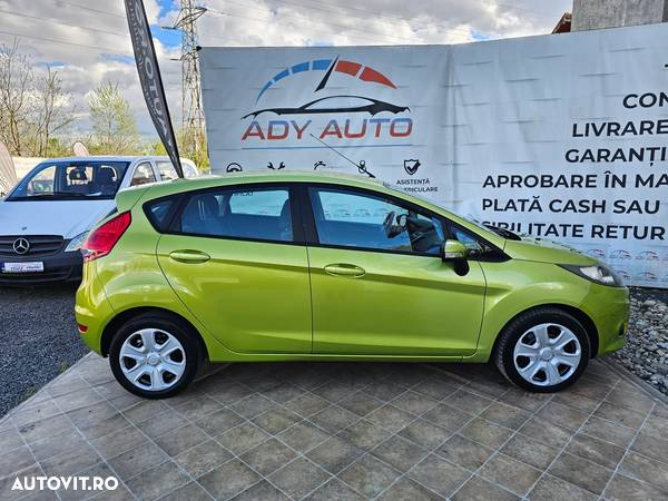 Ford Fiesta 1.4 TDCi Ambiente - 12